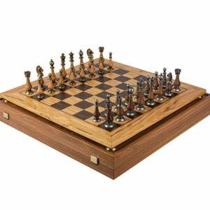 échiquier - fait main en Grèce - bois - fer - 50x50 - jeu de société - jeu classique - jeux-reves-et-jouets- thonon-les-bains - évian-les-bains - chablais - haute-savoie - suisse - Genève