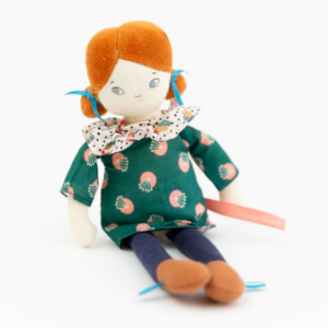 mademoiselle Blanche - les parisienne - poupée - naissance - moulin roty - jouets - enfant - jeux reves et jouets - thonon-les-bains - evian-les-bains - chablais - haute-savoie 3