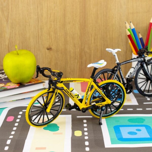 miniature-velo-jouet - jeux reves et jouets - thonon