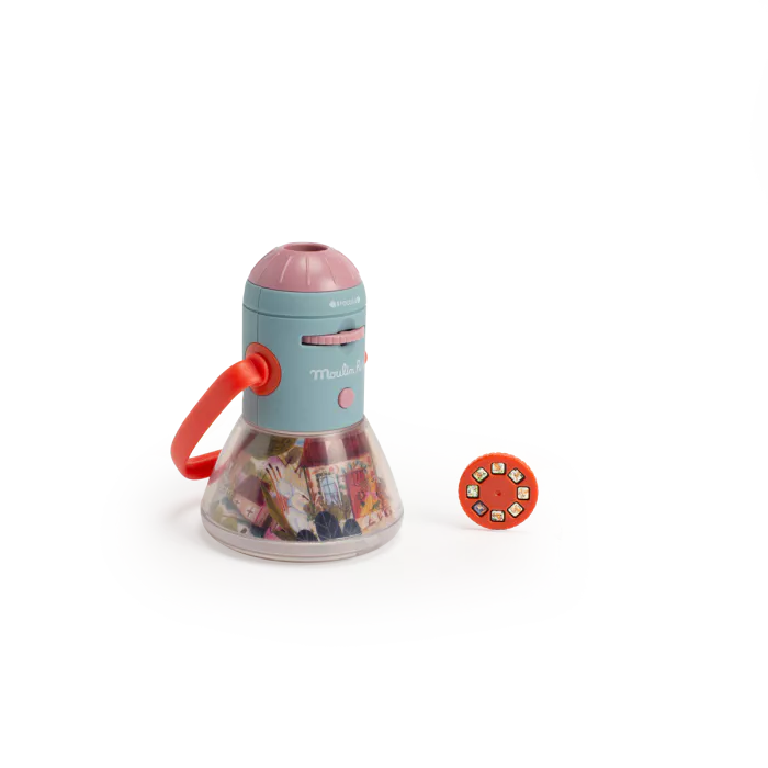 Lanterne_a_histoires_Les_Minouchkas_Moulin_Roty_thonon_les_bains_haute_savoie_jeux_reves_et_jouets_suisse_chablais