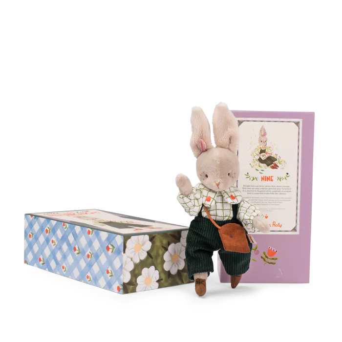 Petite_peluche_Nine_la_lapine_Les_Minouchkas_Moulin_Roty_jeux_reves_et_jouets_thonon_les_bains_chablais_leman_suisse