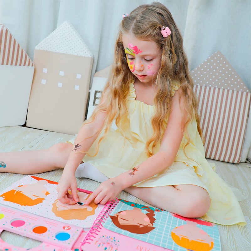 STICKER BOOK - Dress up - Ulysse