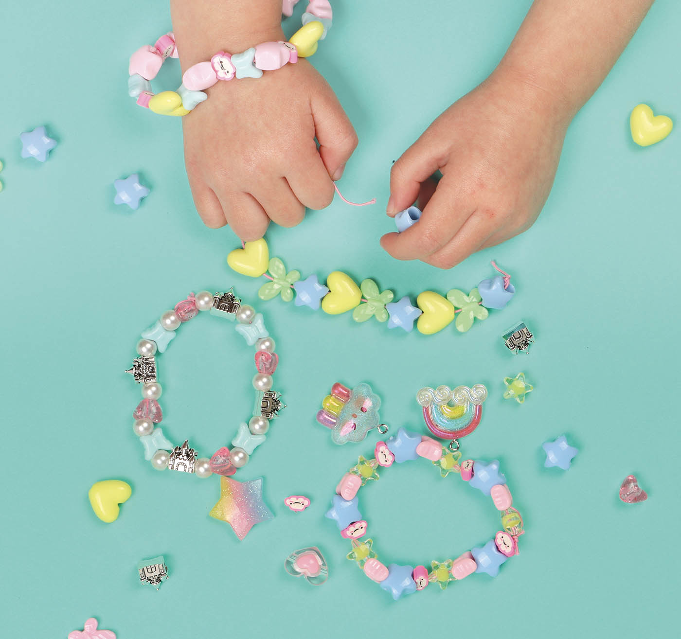 MES PREMIERS BIJOUX - ARC-EN-CIEL - Auzou