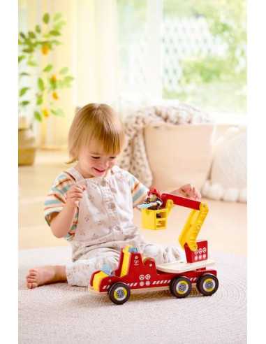 camion-de-pompiers-son-et-lumiere-en-bois-hape-jeuxrevesetjouets-thonon-evian-1
