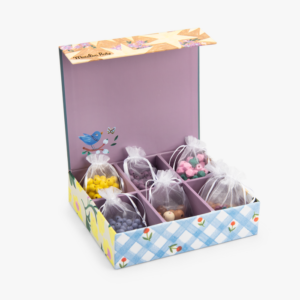 Coffret perles en bois - Les Minouchkas - Moulin Roty