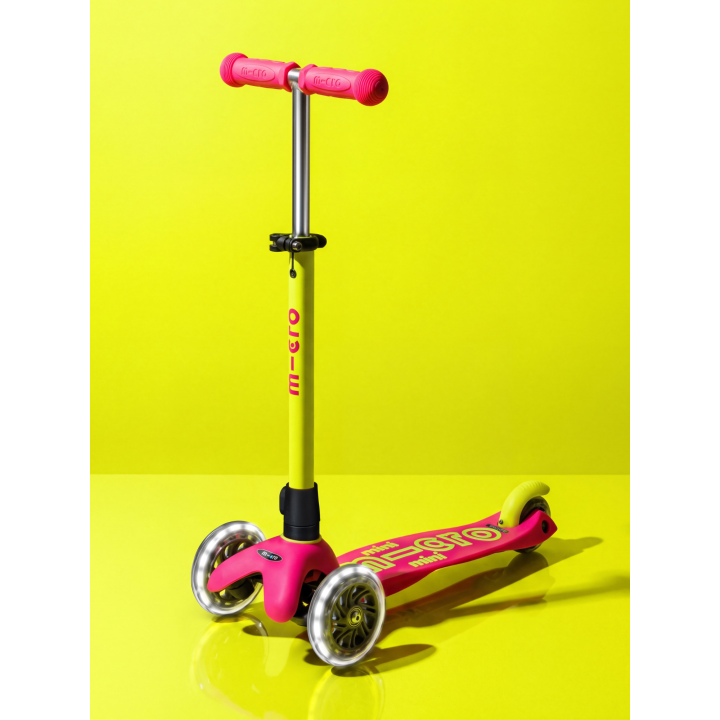 Trottinette Mini Micro Deluxe Néon LED – Flamingo Yellow – Image 2